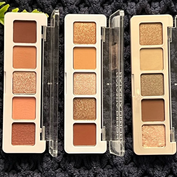 NATASHA DENONA - Picture 2 of 6